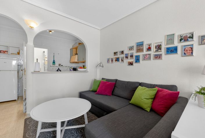 Image No.7-2 Bed Townhouse for sale