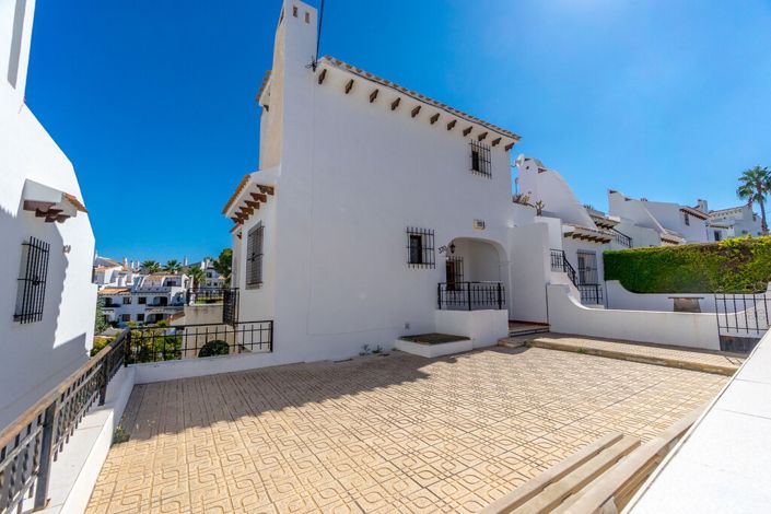 Image No.2-3 Bed Townhouse for sale