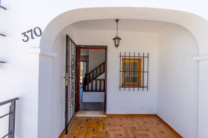 Image No.9-3 Bed Townhouse for sale