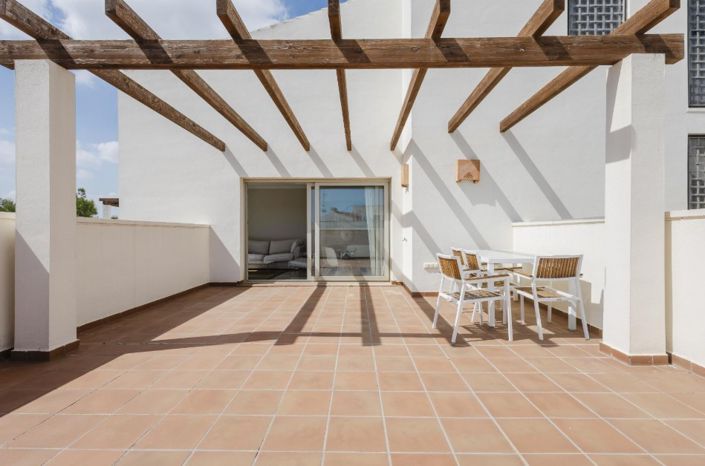Image No.2-2 Bed Property for sale