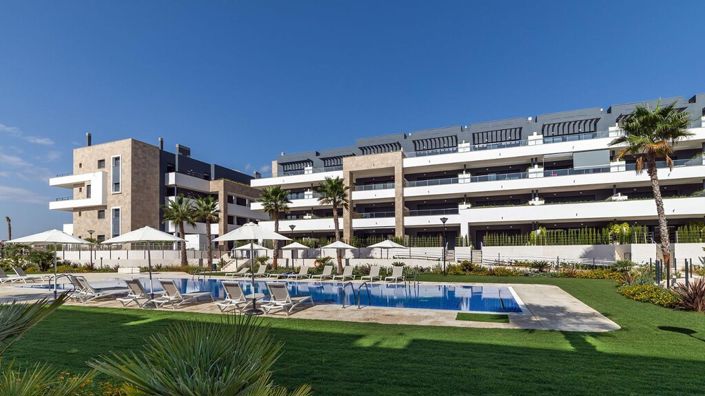 Image No.30-3 Bed Property for sale