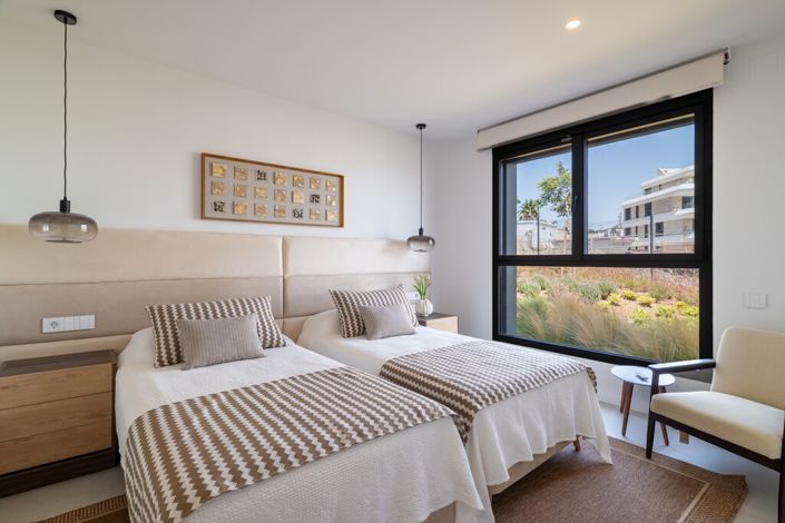Image No.10-3 Bed Apartment for sale