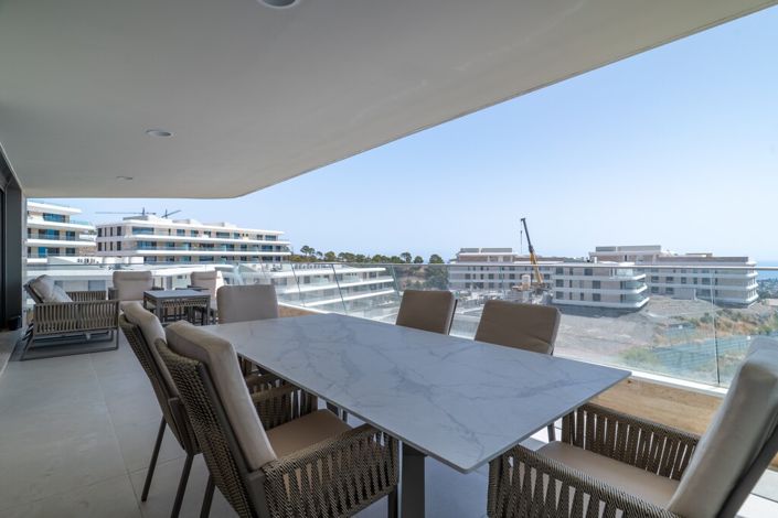 Image No.20-3 Bed Apartment for sale