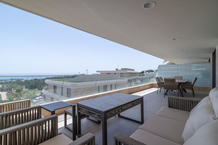 Image No.21-3 Bed Apartment for sale
