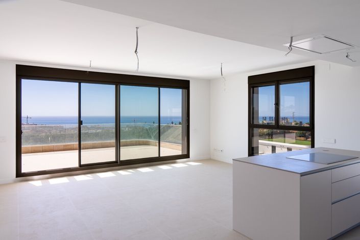 Image No.9-3 Bed Property for sale