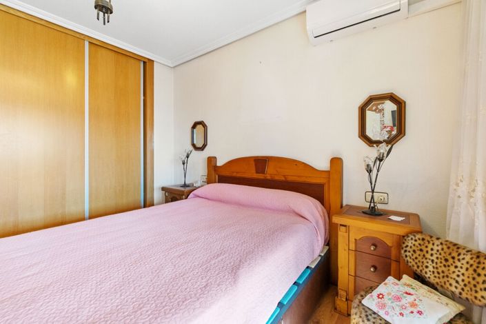 Image No.5-Propriété de 3 chambres à vendre à Torrevieja