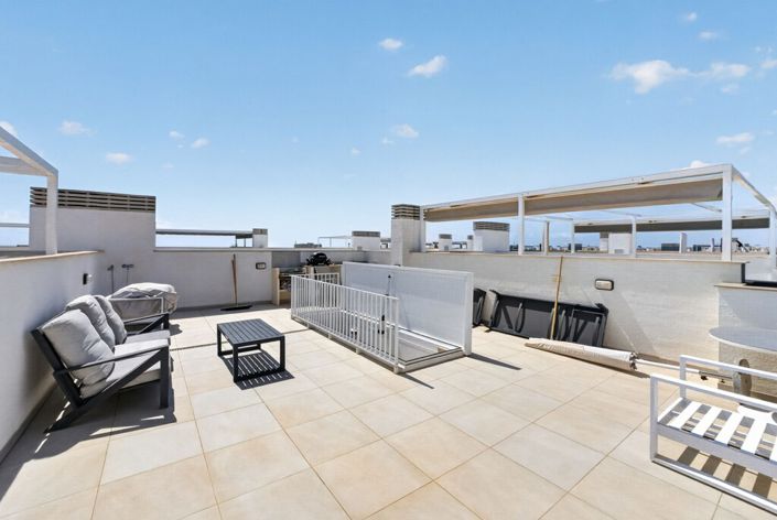 Image No.29-2 Bed Property for sale