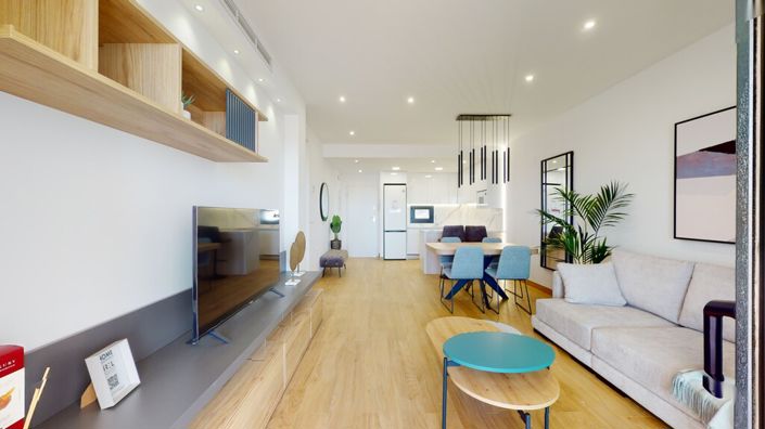 Image No.11-2 Bed Property for sale