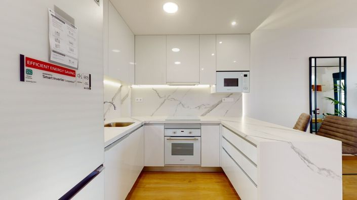 Image No.48-2 Bed Property for sale