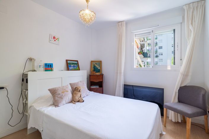 Image No.10-3 Bed Apartment for sale
