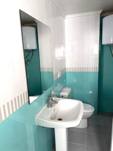 Image No.10-3 Bed Property for sale