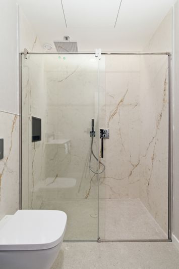 Image No.14-3 Bed Property for sale