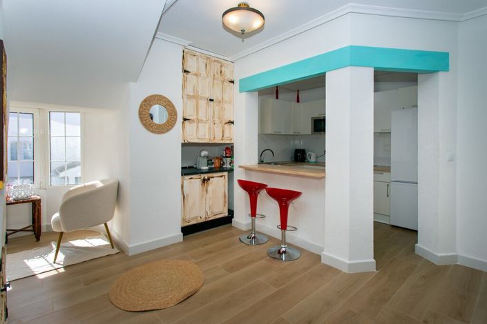 Image No.13-3 Bed Property for sale