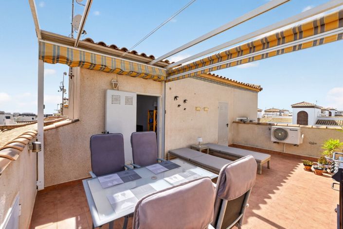 Image No.19-2 Bed Property for sale