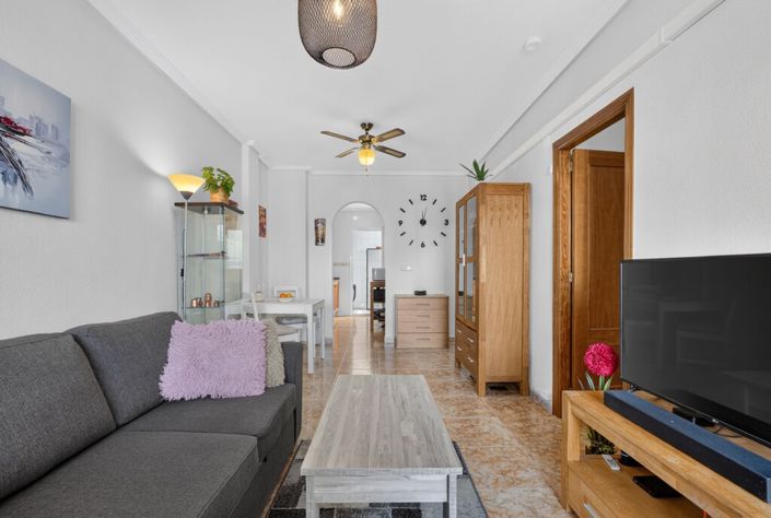 Image No.4-2 Bed Property for sale