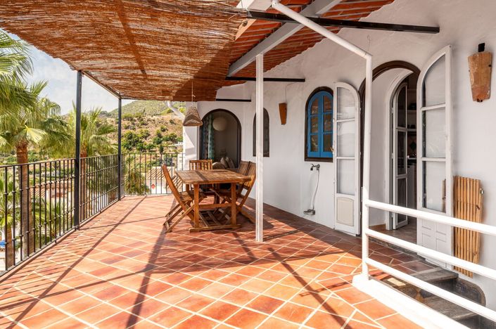 Image No.33-4 Bed Townhouse for sale