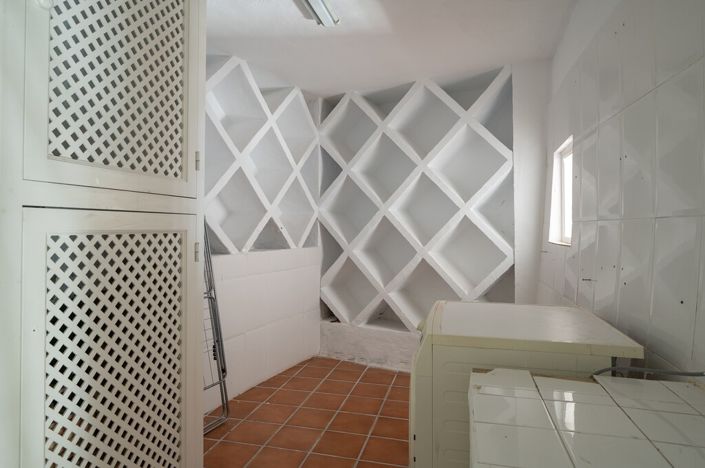 Image No.39-4 Bed Townhouse for sale