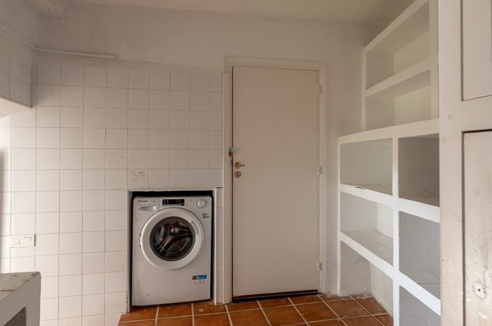 Image No.40-4 Bed Townhouse for sale