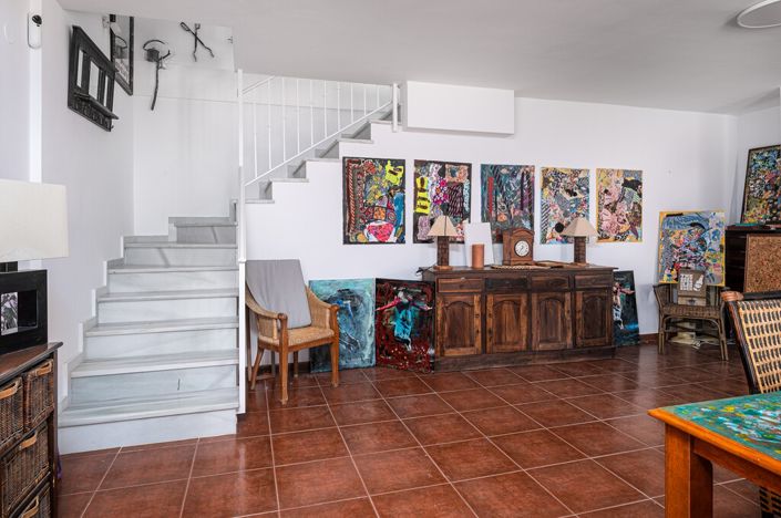 Image No.18-3 Bed Semi-Detached for sale
