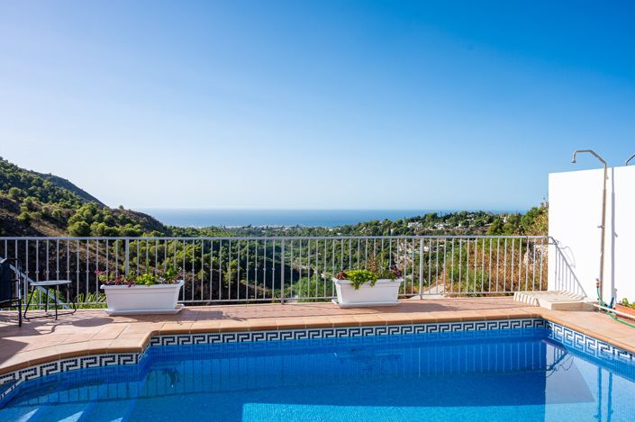 Image No.23-3 Bed Semi-Detached for sale