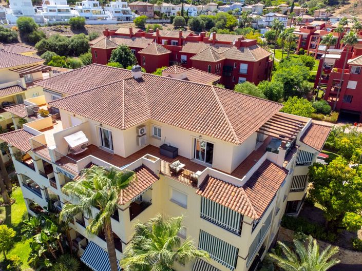Image No.3-3 Bed Property for sale