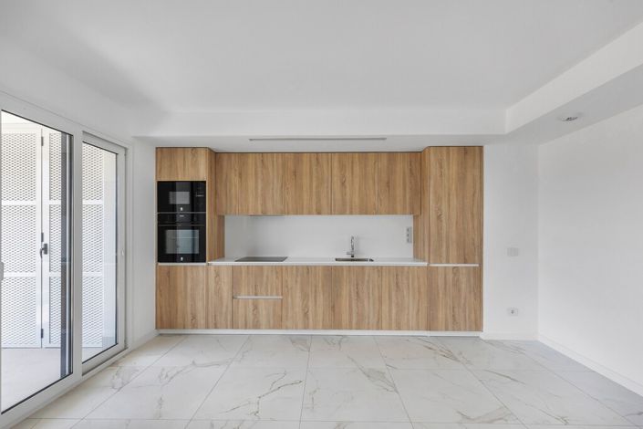 Image No.24-2 Bed Apartment for sale