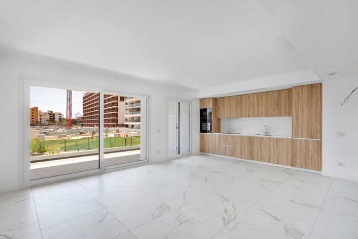 Image No.8-2 Bed Apartment for sale