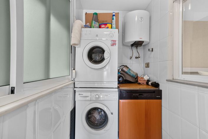 Image No.23-3 Bed Apartment for sale