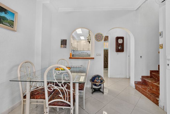 Image No.7-3 Bed Villa for sale