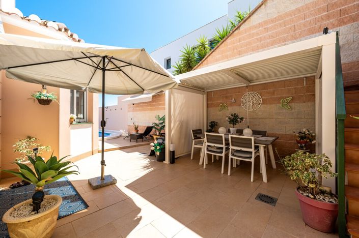 Image No.18-3 Bed Villa for sale