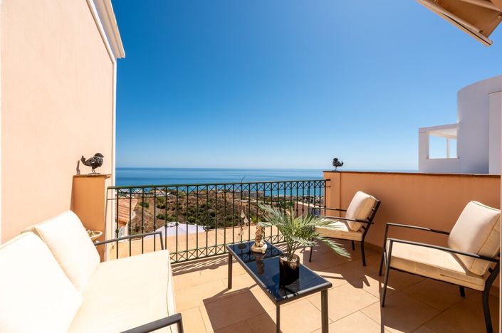 Image No.24-3 Bed Villa for sale