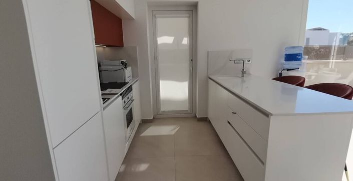 Image No.19-3 Bed Villa for sale