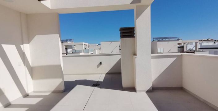 Image No.30-3 Bed Villa for sale