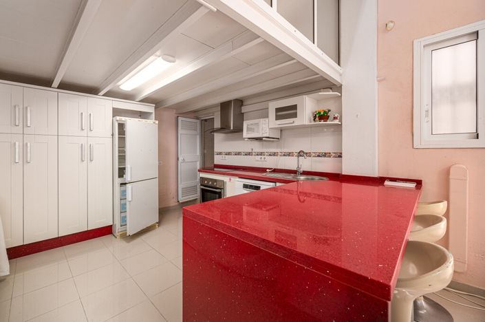Image No.43-5 Bed Villa for sale