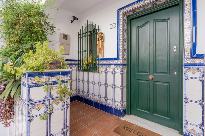 Image No.31-3 Bed Townhouse for sale