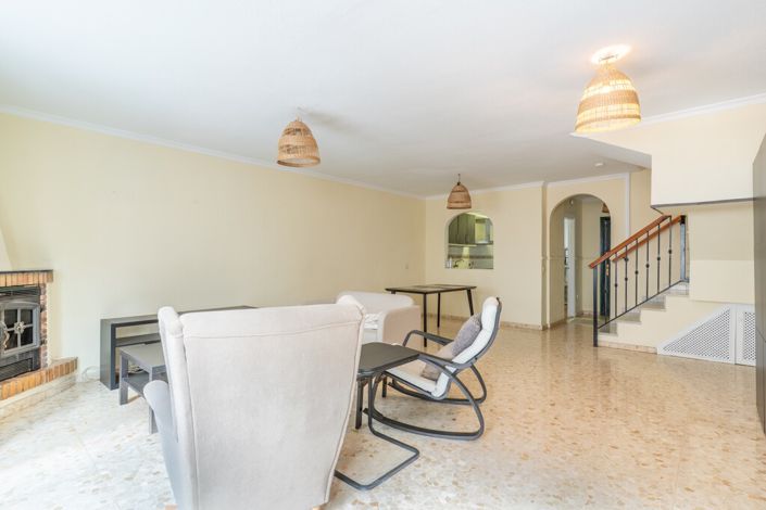 Image No.9-3 Bed Townhouse for sale