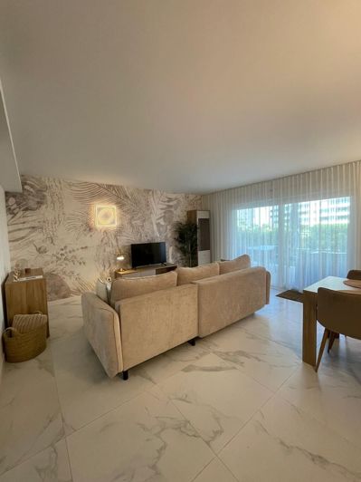 Image No.3-2 Bed Property for sale