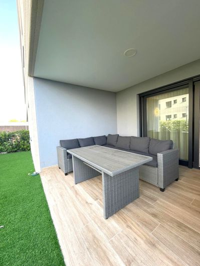 Image No.52-2 Bed Property for sale