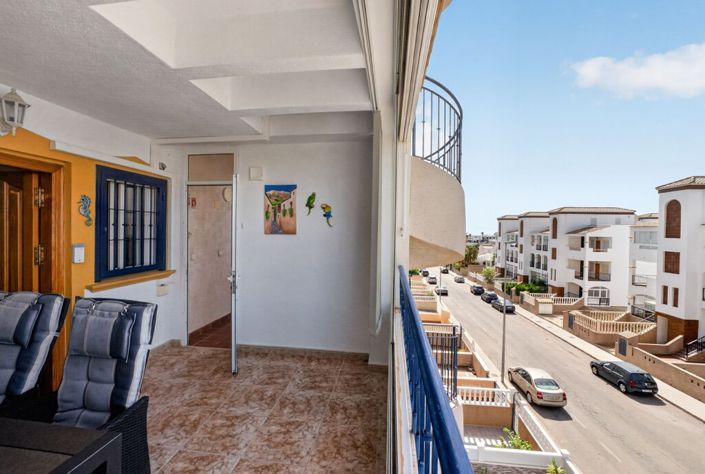 Image No.19-2 Bed Property for sale