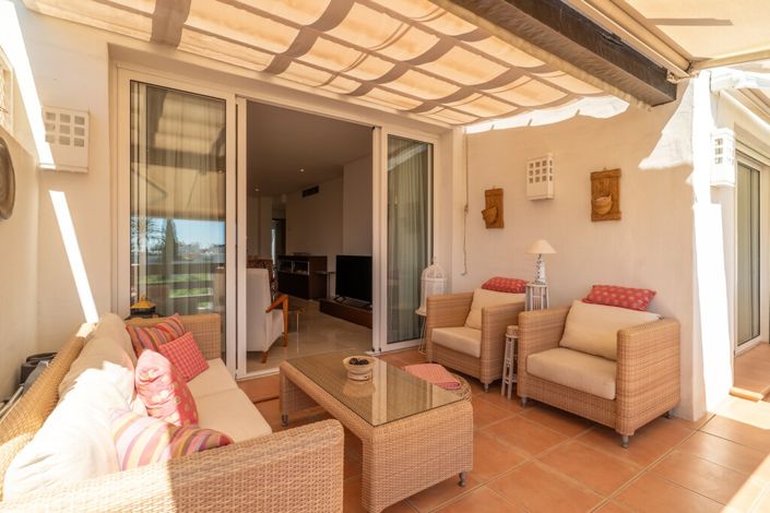 Image No.9-2 Bed Property for sale