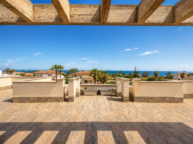 Image No.45-6 Bed Villa for sale