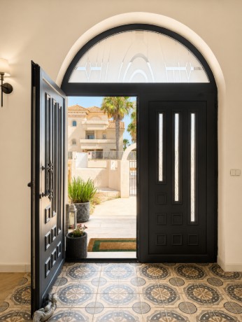 Image No.6-6 Bed Villa for sale