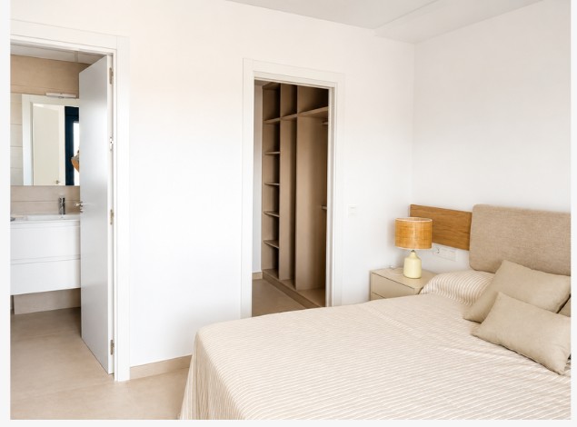Image No.20-5 Bed Villa for sale