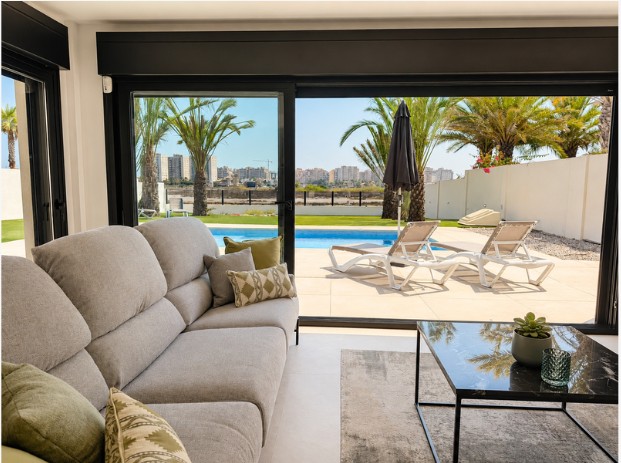 Image No.6-5 Bed Villa for sale