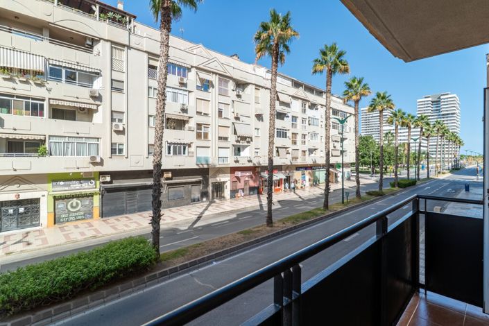 Image No.25-Appartement de 4 chambres à vendre à Málaga City