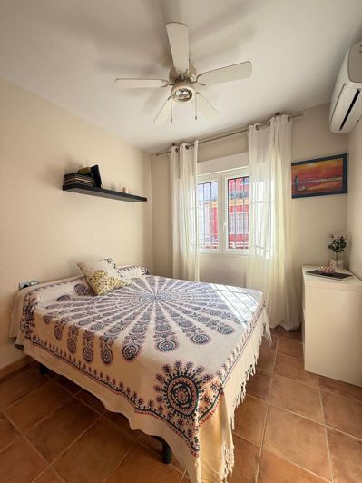 Image No.26-4 Bed Semi-Detached for sale