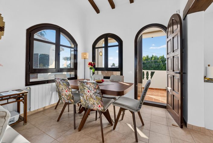 Image No.3-Villa de 3 chambres à vendre à Orihuela