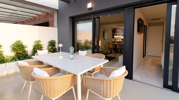 Image No.19-2 Bed Property for sale