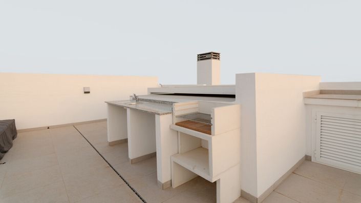 Image No.24-3 Bed Property for sale