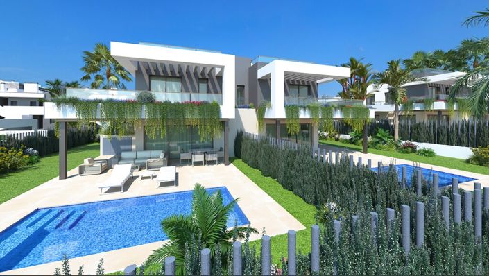 Image No.8-3 Bed Property for sale